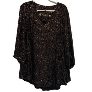 Torrid Crepe chain detail blouse size 3